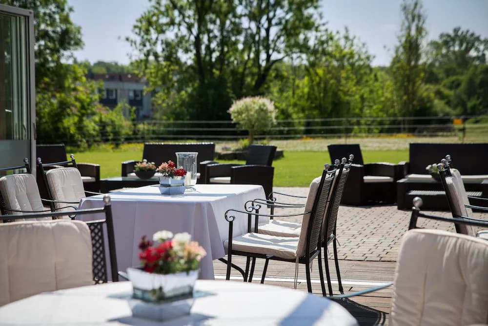 Sundeck