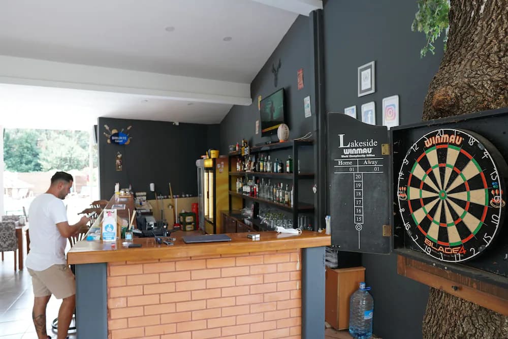 Poolside bar