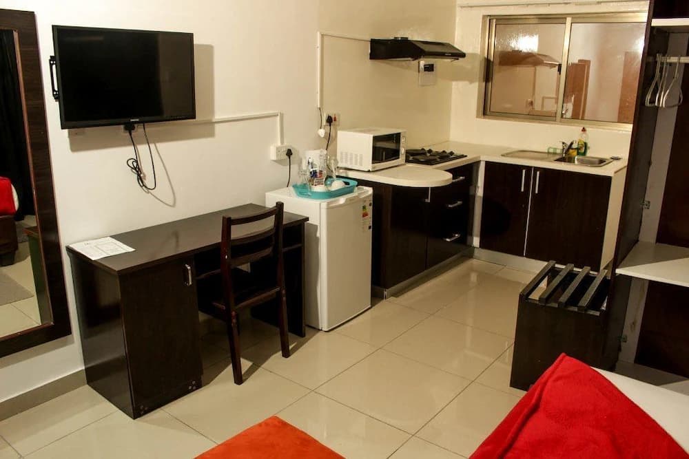 Private kitchenette