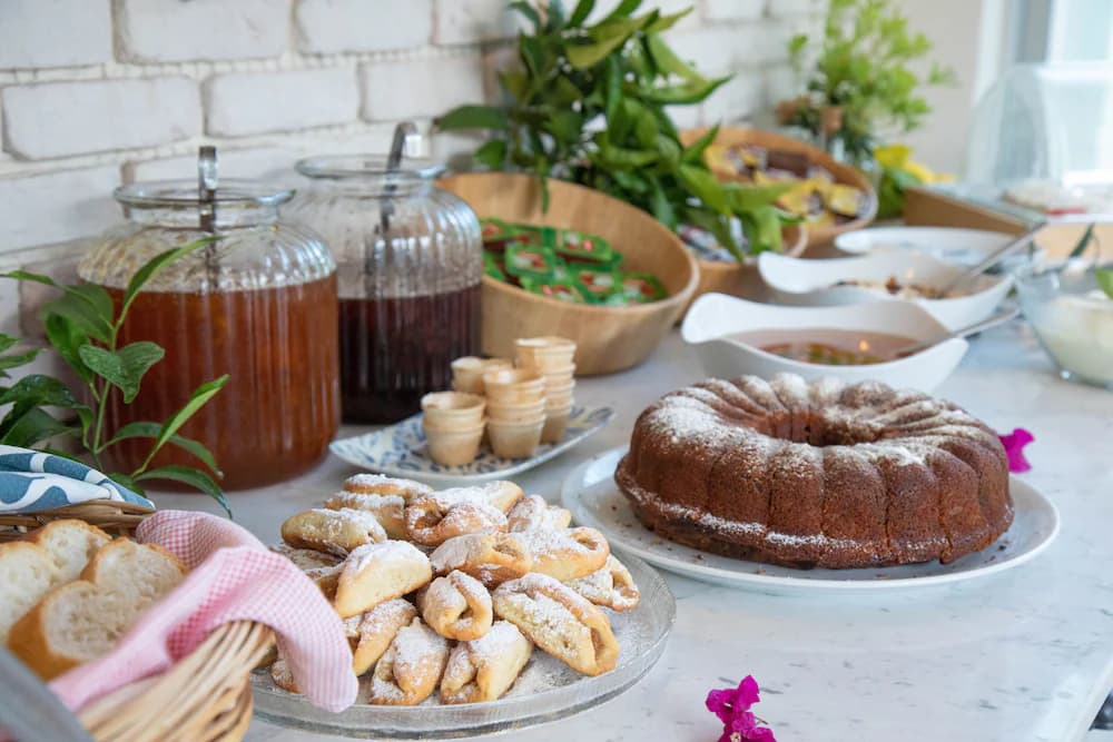 Breakfast buffet