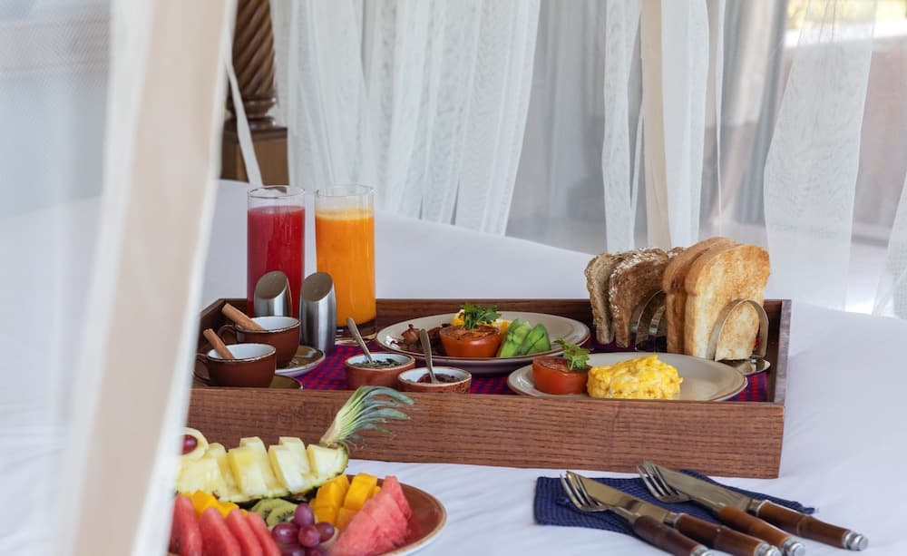 Room service - dining