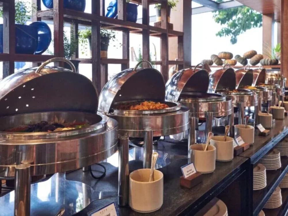 Breakfast buffet