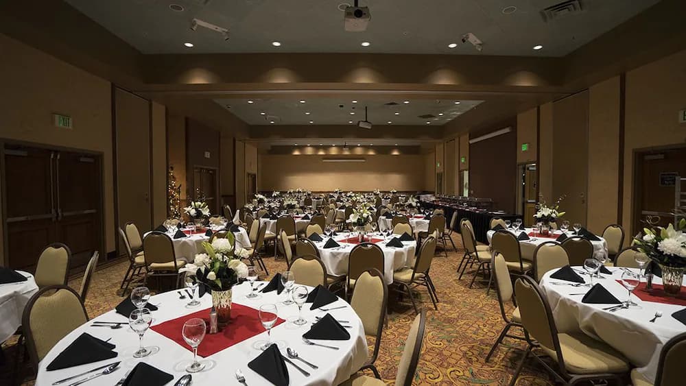 Banquet hall