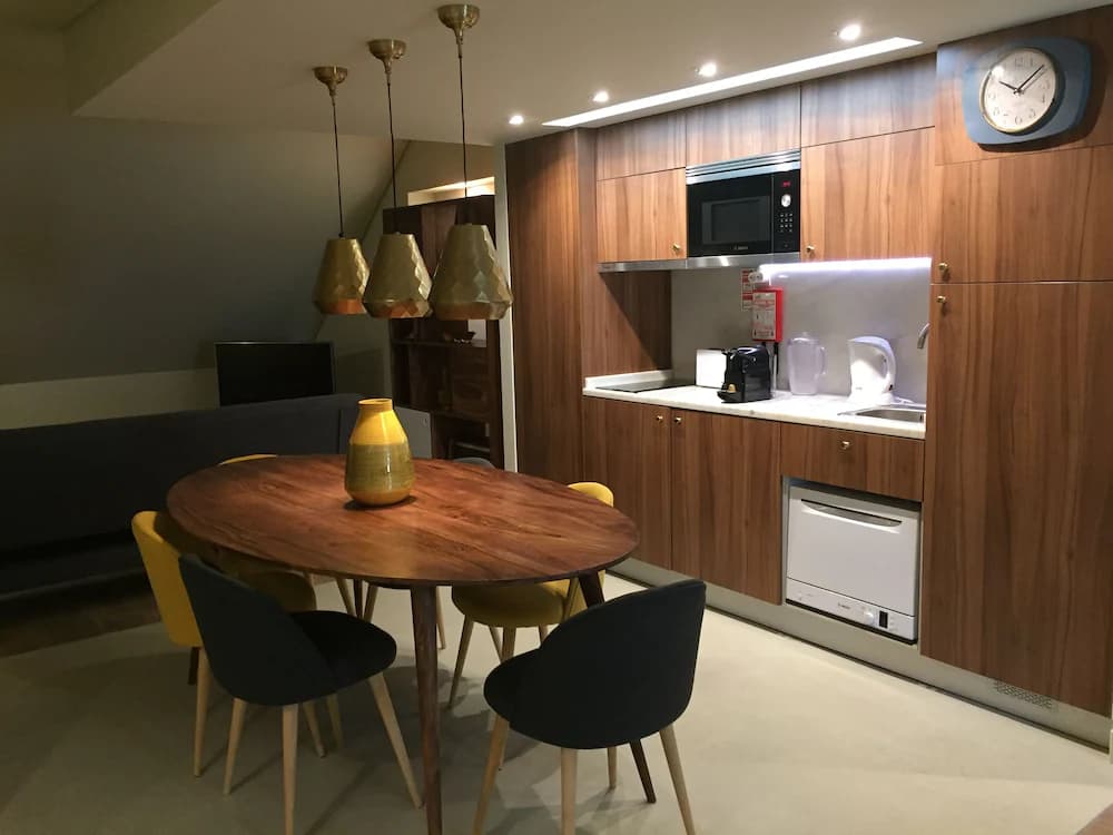 Private kitchenette
