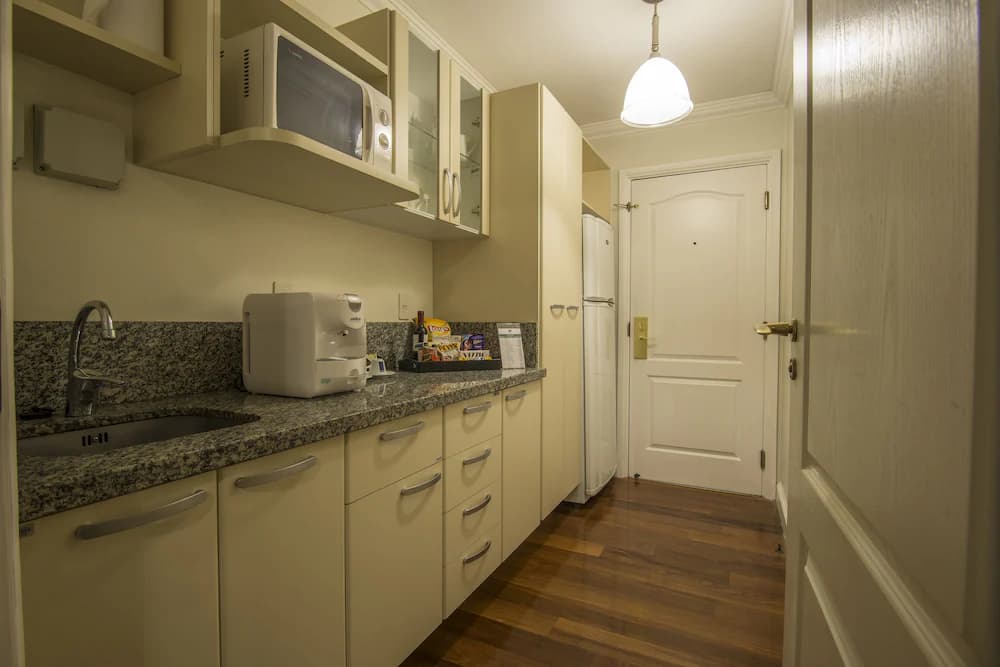 Private kitchenette