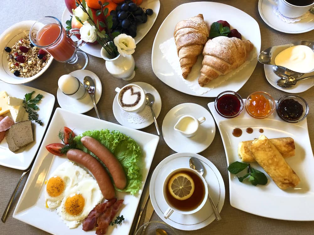 Breakfast buffet