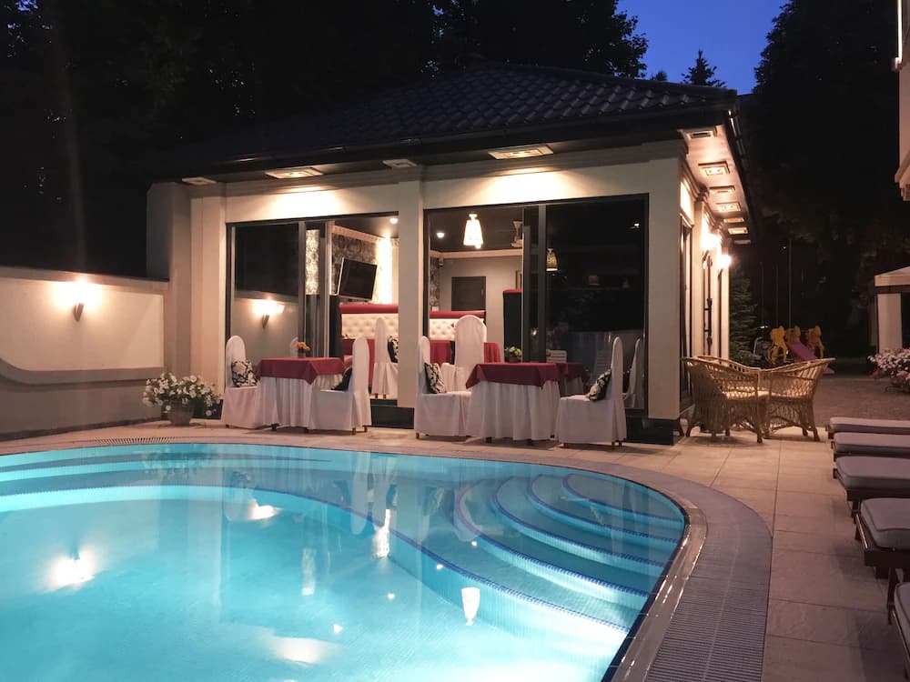 Outdoor pool