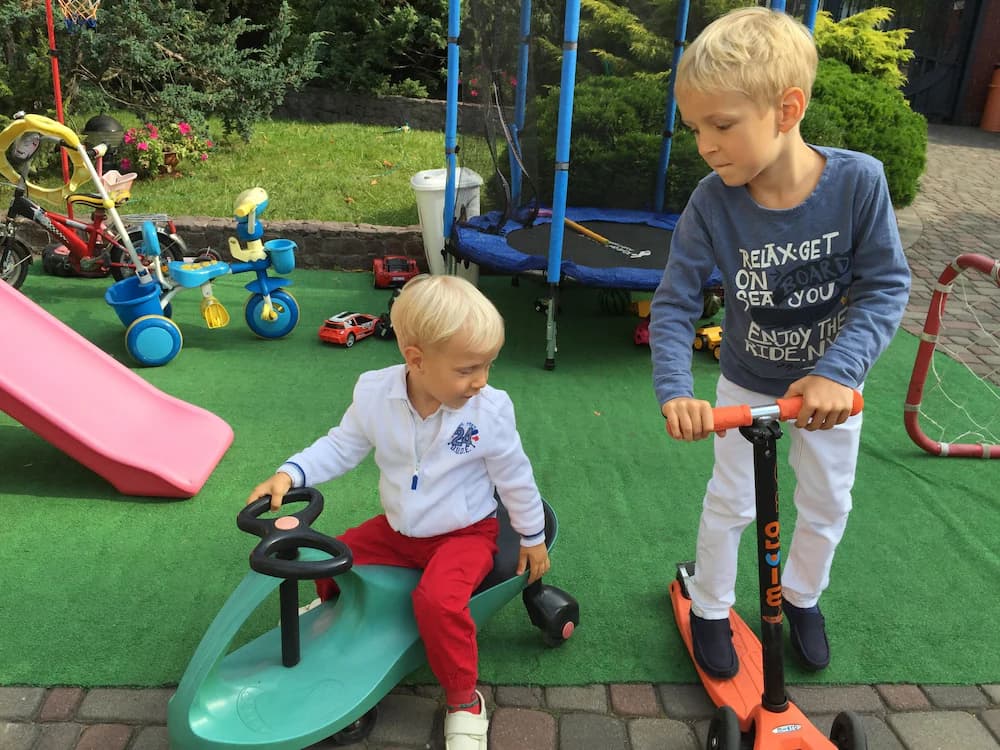 Children's play area - outdoor