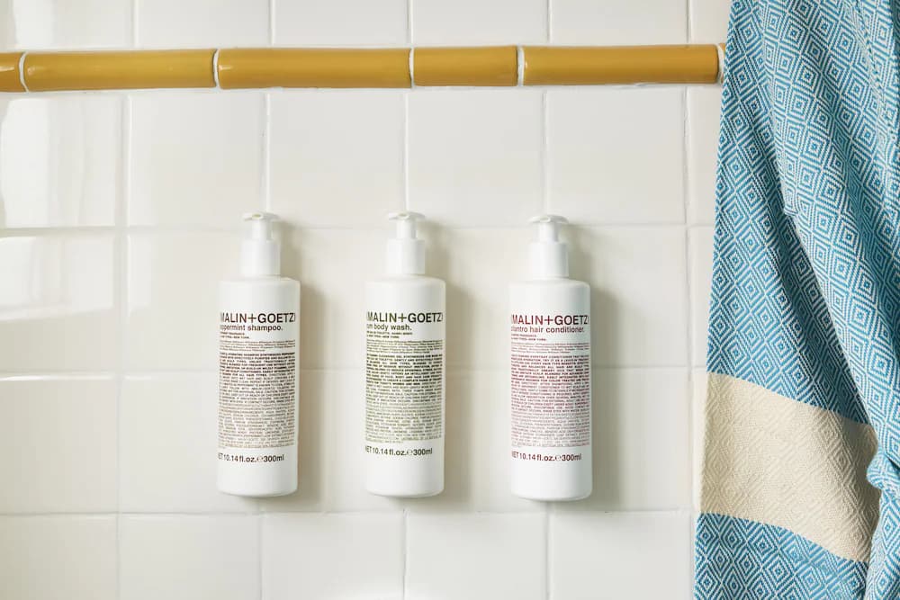 Bathroom amenities