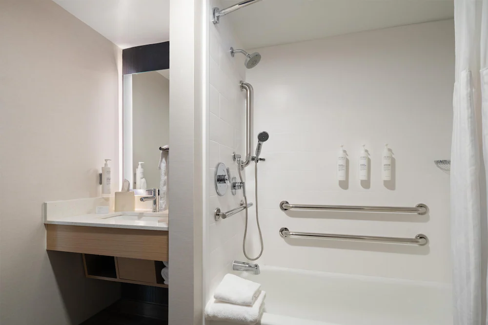Bathroom shower