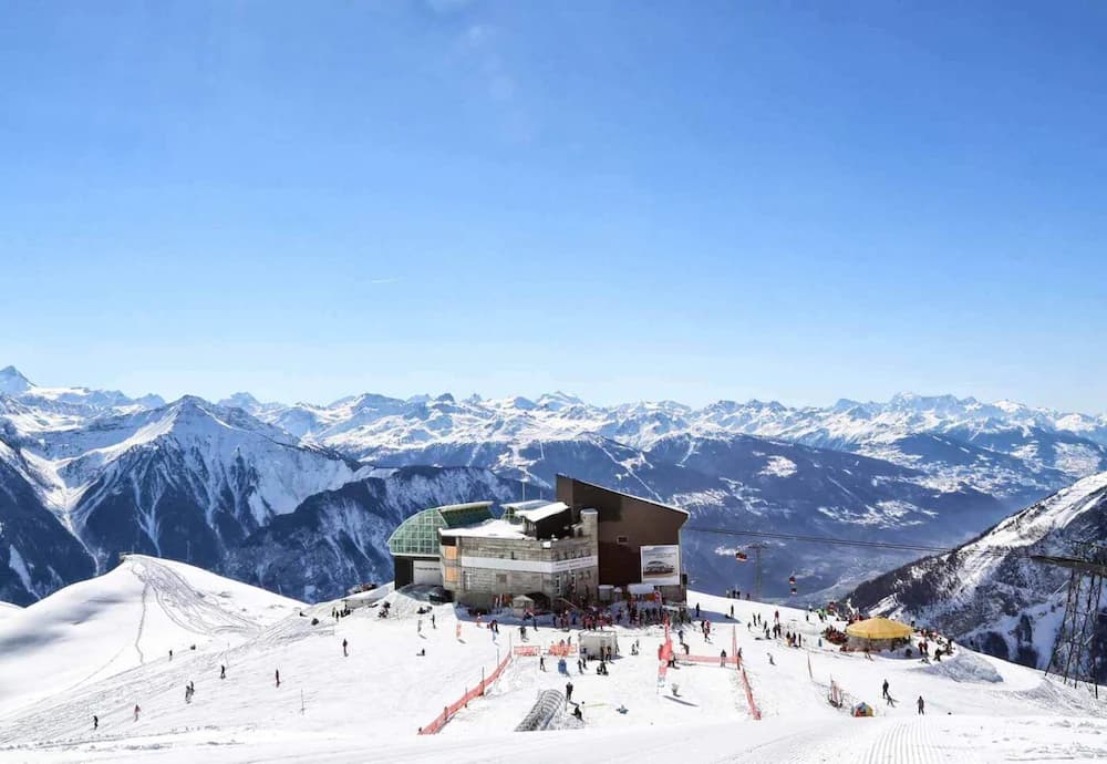 Skiing