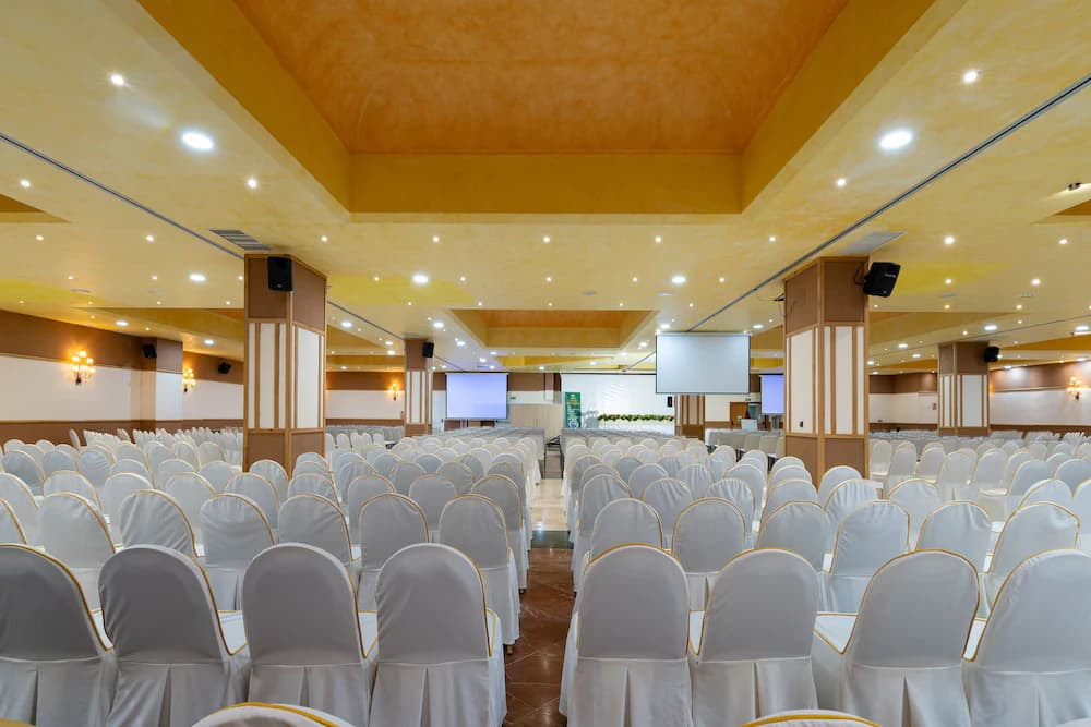 Reception hall