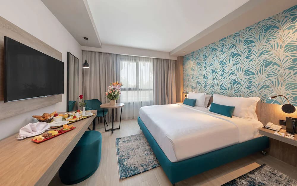 Room service - dining