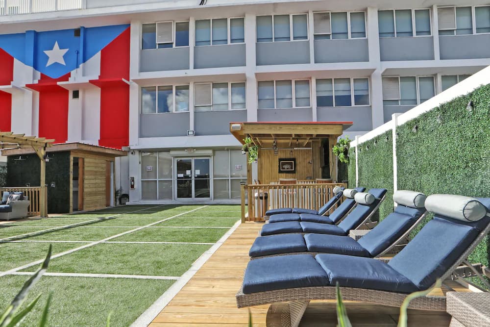 Sundeck