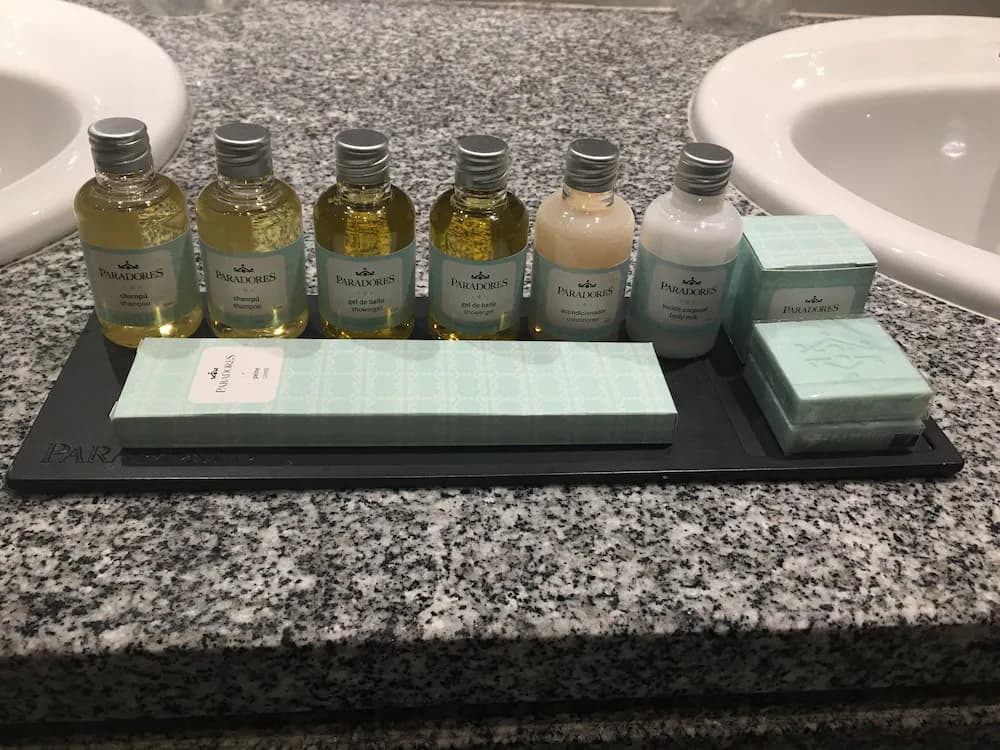 Bathroom amenities