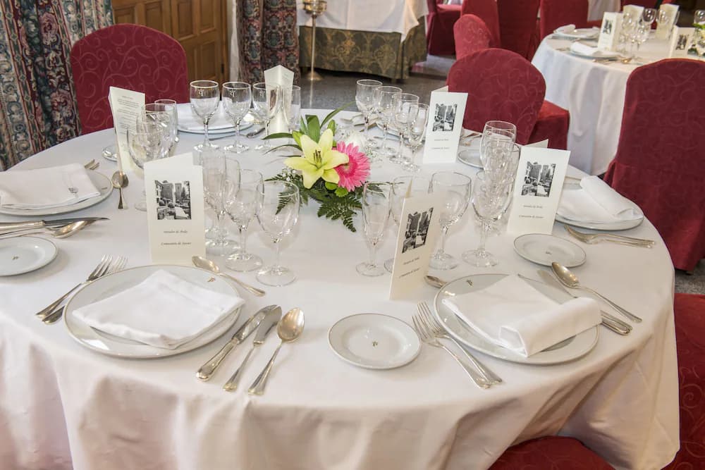 Banquet hall