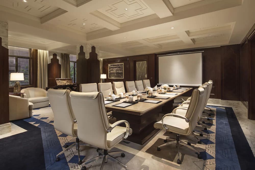 Meeting facility