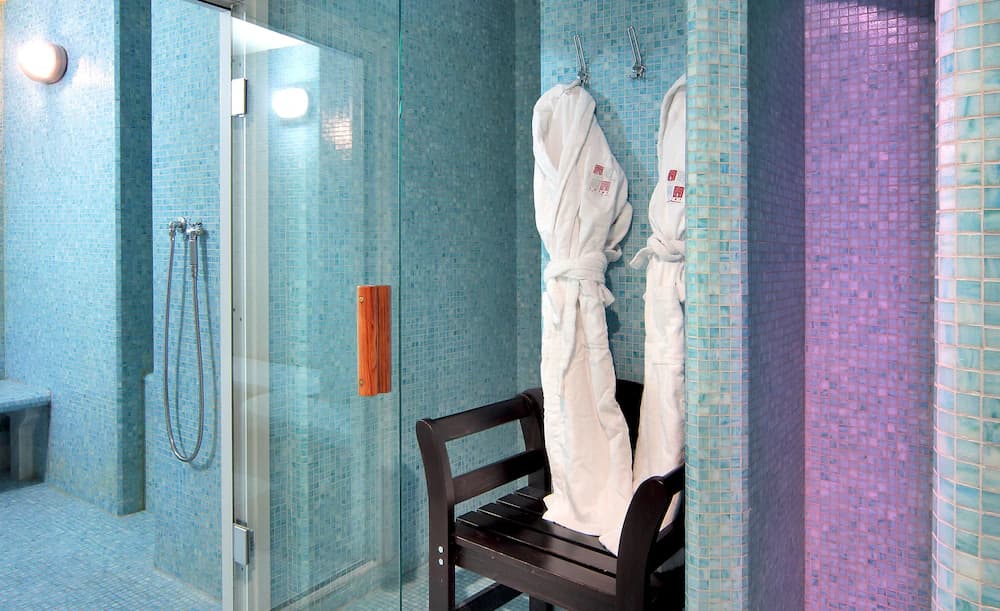 Steam room