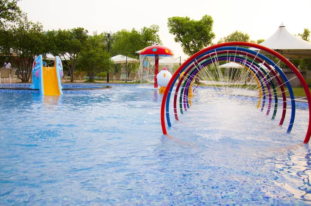 Children's play area - outdoor