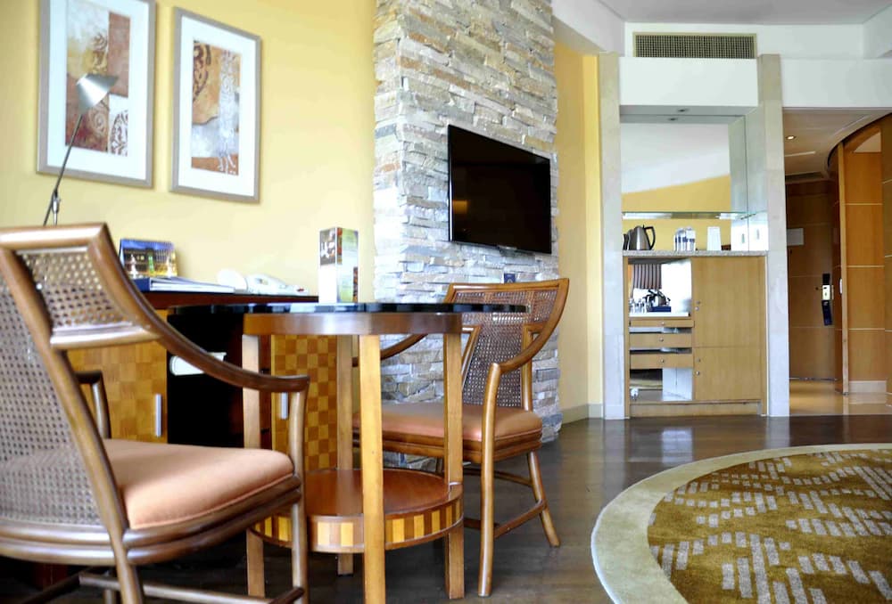 In-room dining