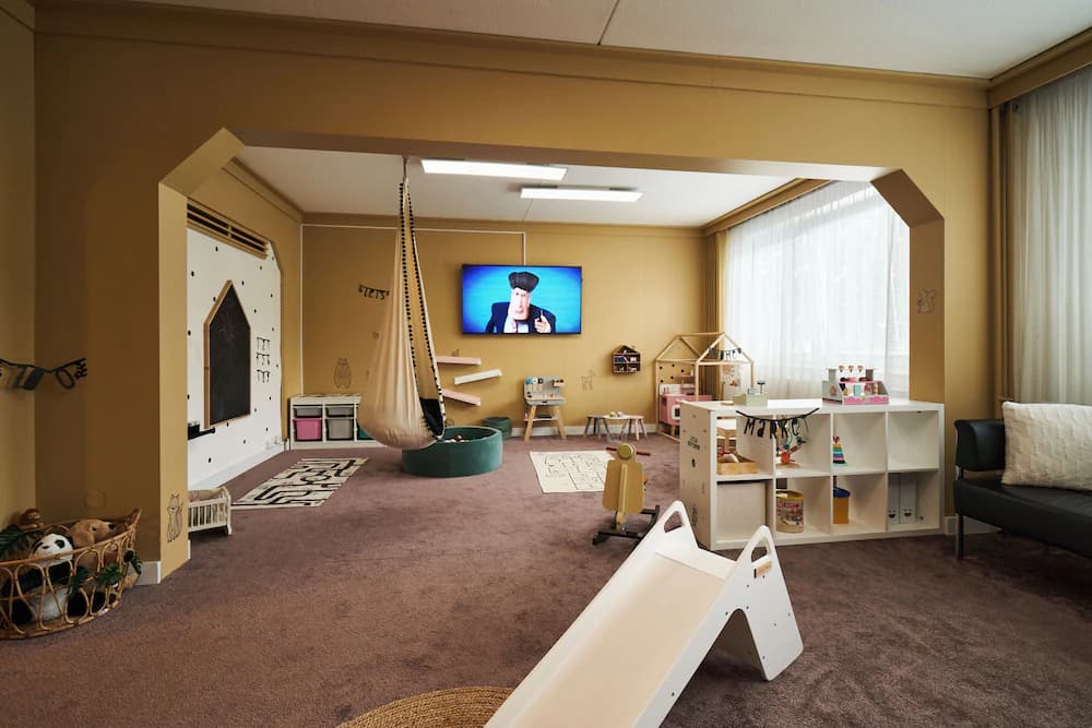 Children's play area - indoor