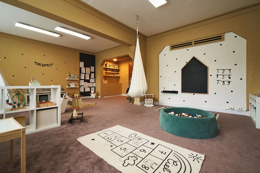 Children's play area - indoor