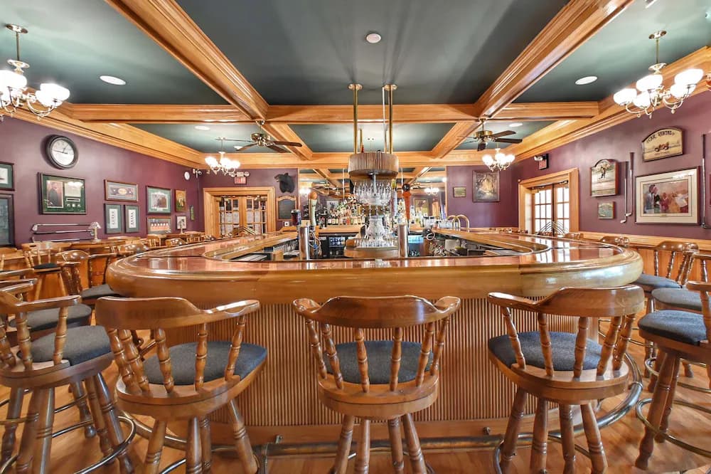 Sports bar