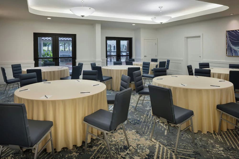 Meeting facility