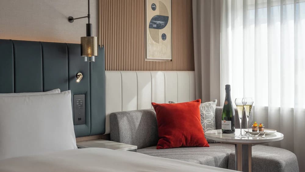 Room amenity