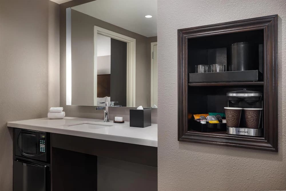 Minibar