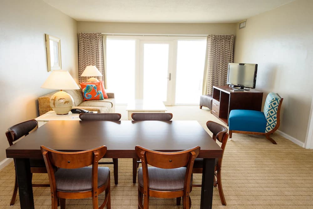 In-room dining