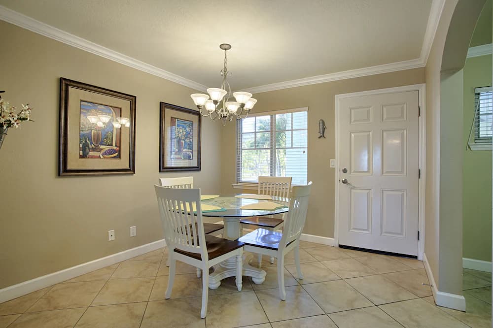 In-room dining