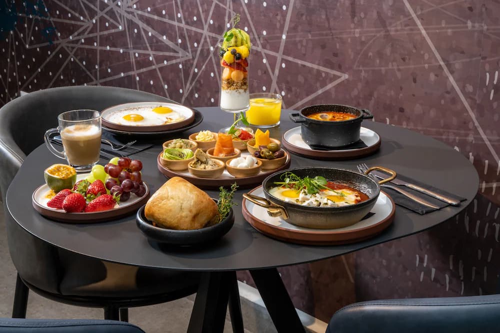 Breakfast meal