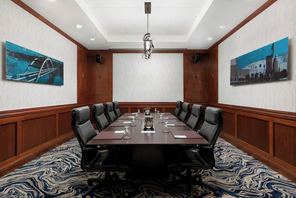 Meeting facility