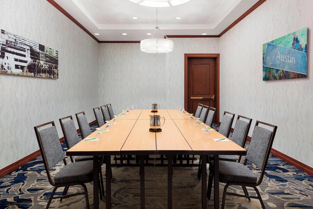 Meeting facility