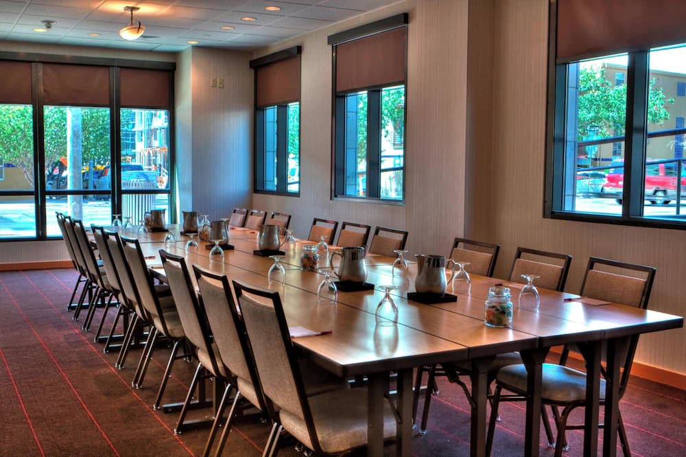 Meeting facility