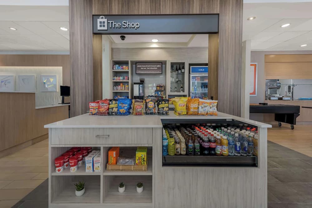 Snack bar