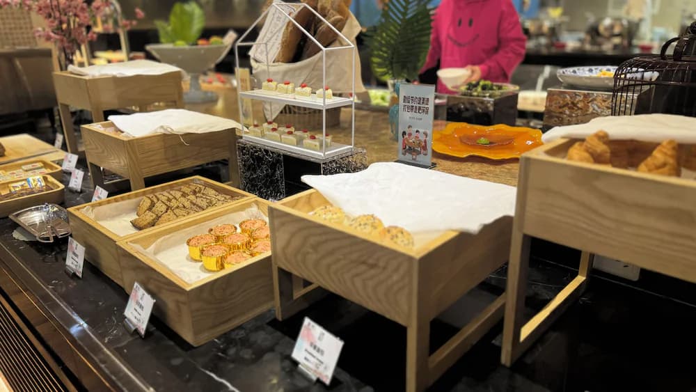 Breakfast buffet