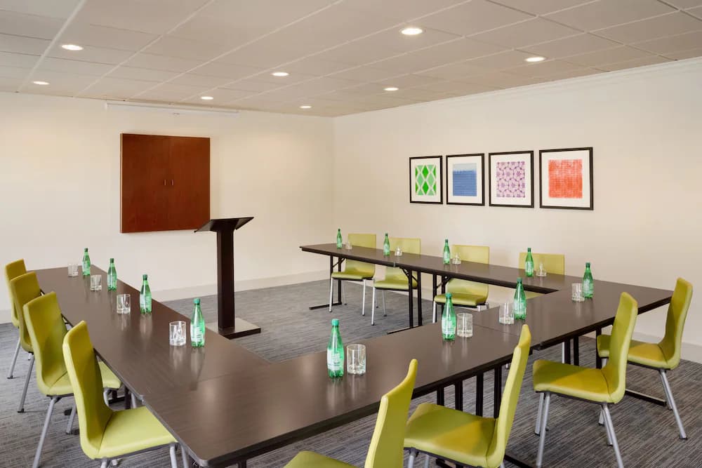 Meeting facility