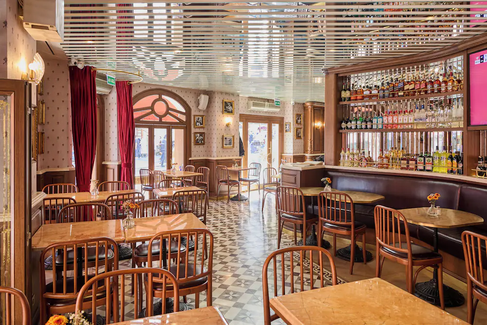 Restaurant