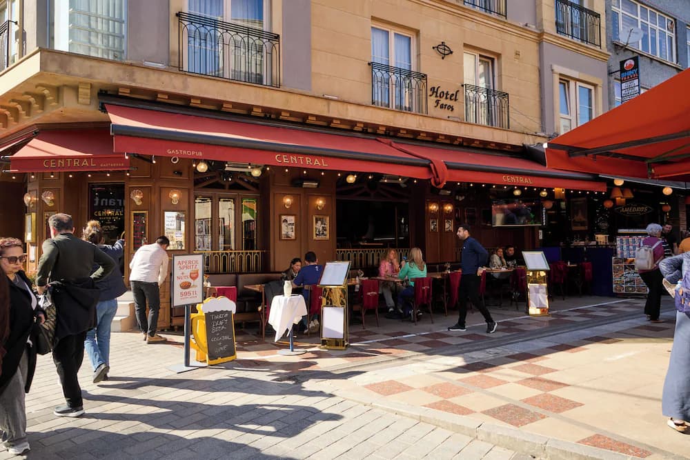 Restaurant