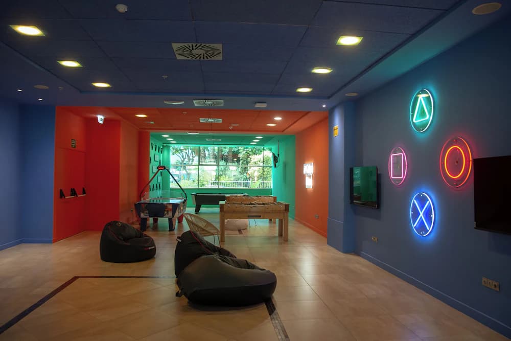 Game room
