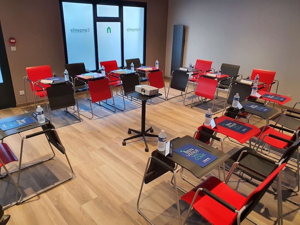 Meeting facility