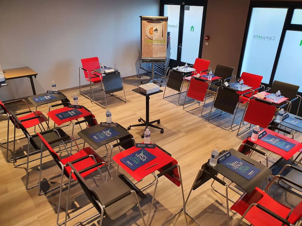 Meeting facility