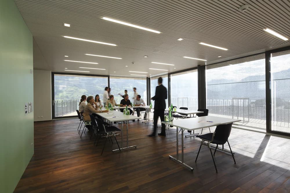 Meeting facility