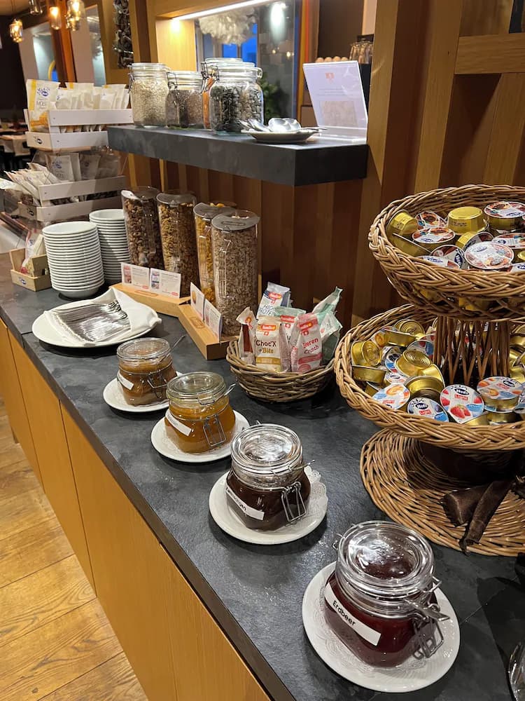 Breakfast buffet