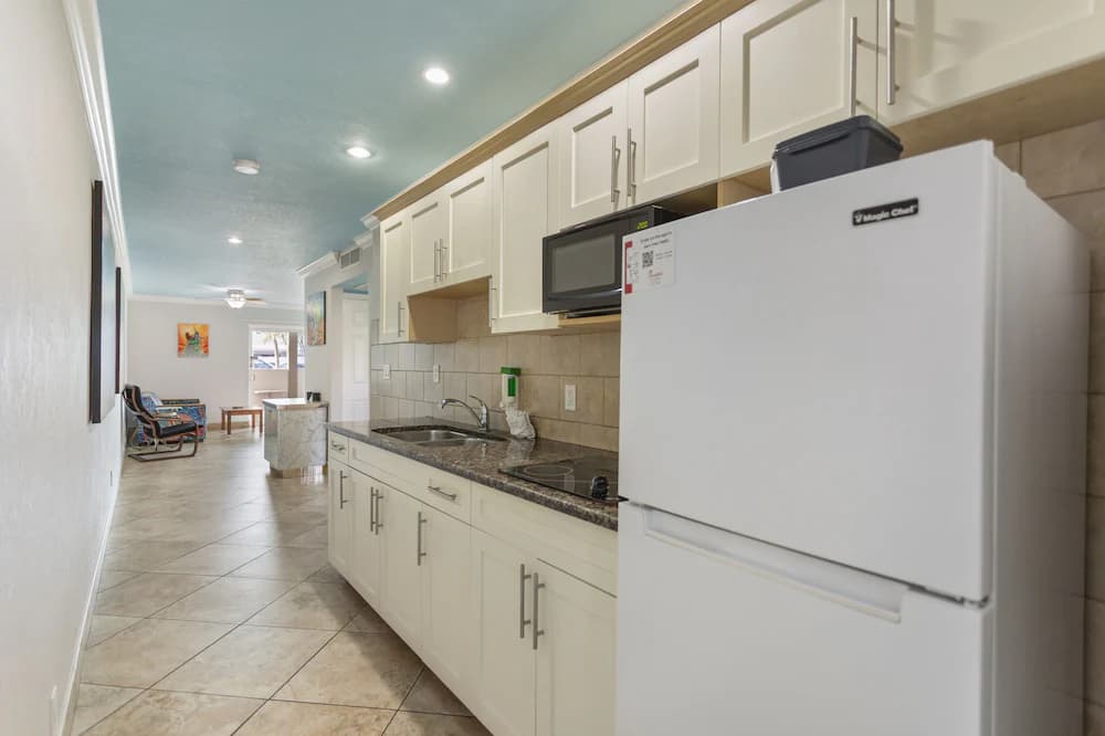 Private kitchenette