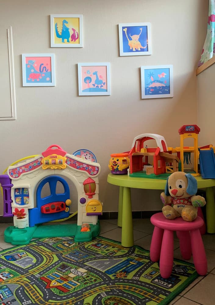 Children's play area - indoor