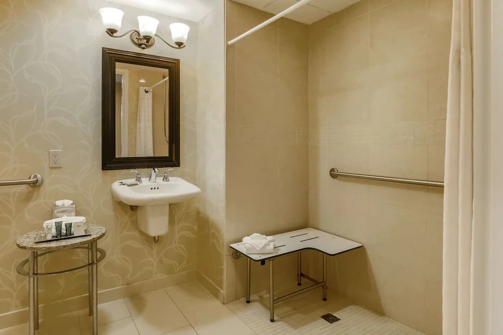 Bathroom shower