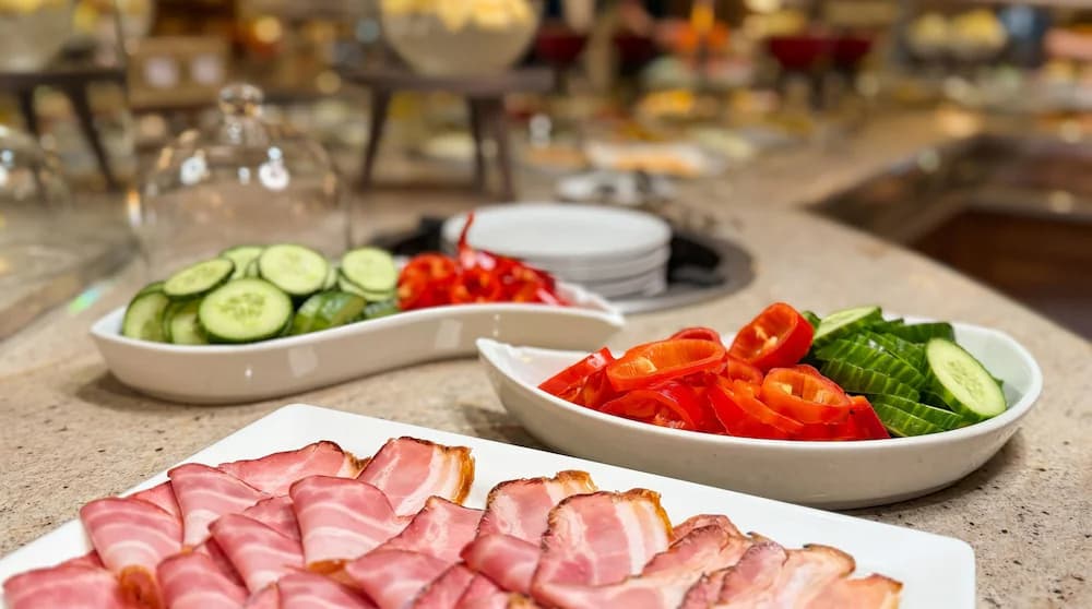 Breakfast buffet